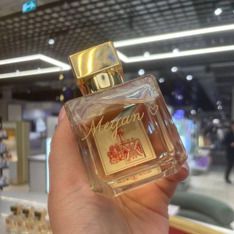 Live engraving at a luxury event